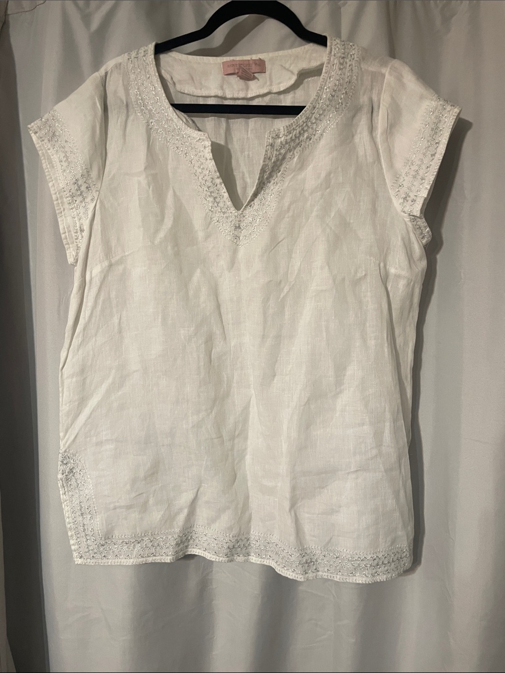 Saint Tropez Linen White Embroidered V-Neck Women’s Top